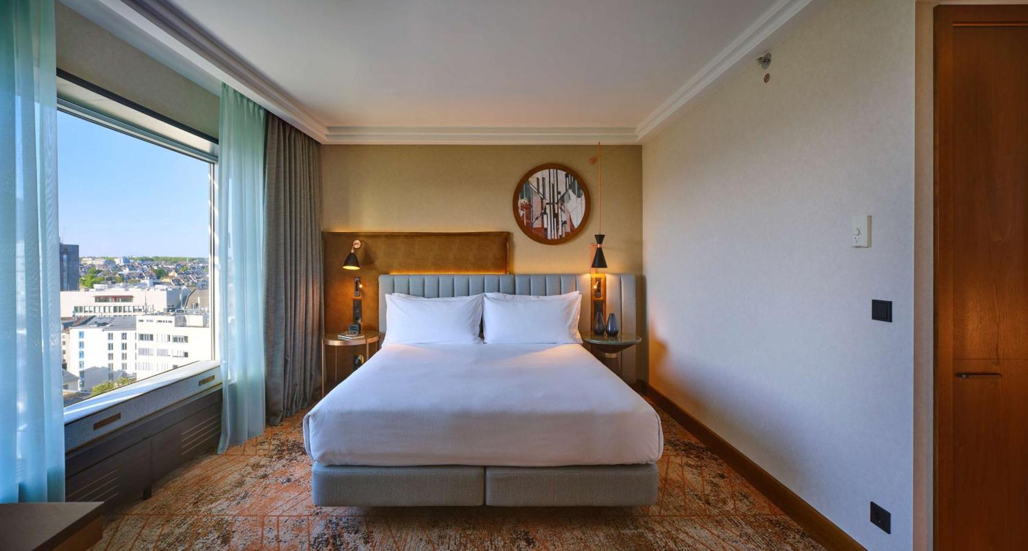 ฮิลตัน แฟรงเฟิร์ต ซิตี้เซ็นเตอร์ Hotel Frankfurt am Main ภายนอก รูปภาพ