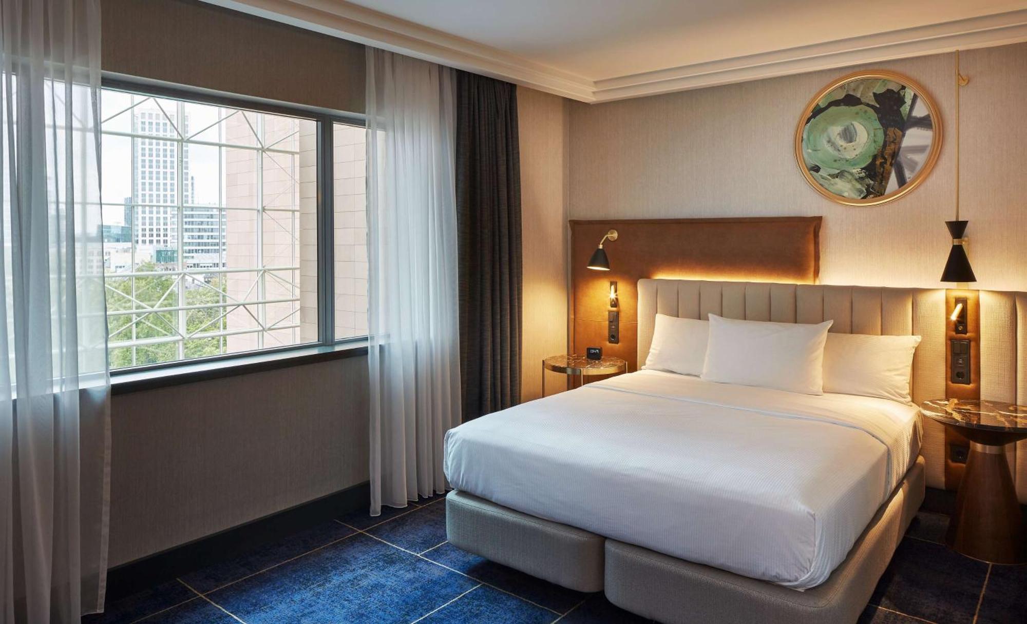 ฮิลตัน แฟรงเฟิร์ต ซิตี้เซ็นเตอร์ Hotel Frankfurt am Main ภายนอก รูปภาพ
