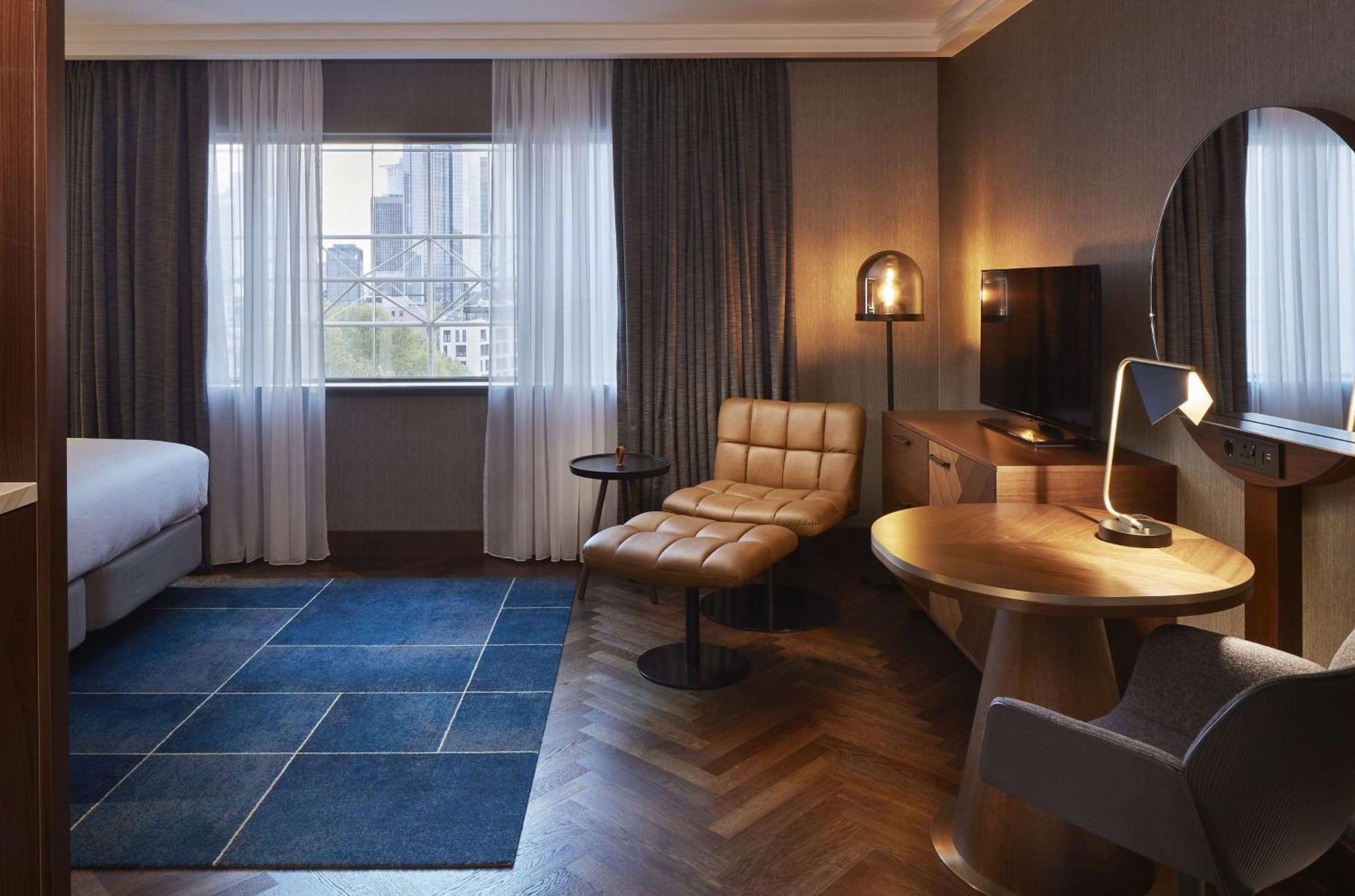 ฮิลตัน แฟรงเฟิร์ต ซิตี้เซ็นเตอร์ Hotel Frankfurt am Main ภายนอก รูปภาพ