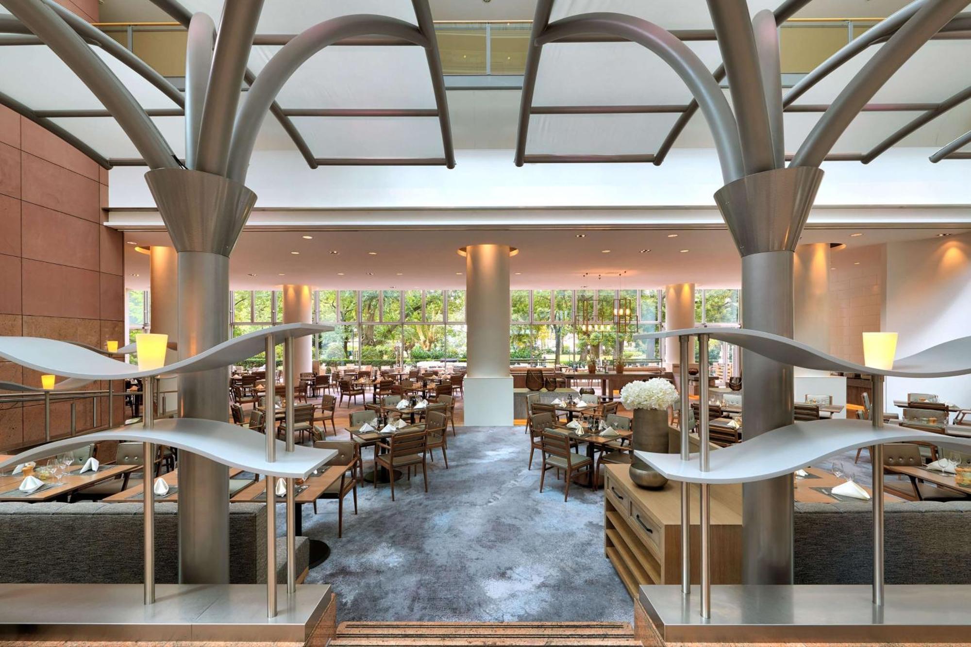 ฮิลตัน แฟรงเฟิร์ต ซิตี้เซ็นเตอร์ Hotel Frankfurt am Main ภายนอก รูปภาพ The restaurant