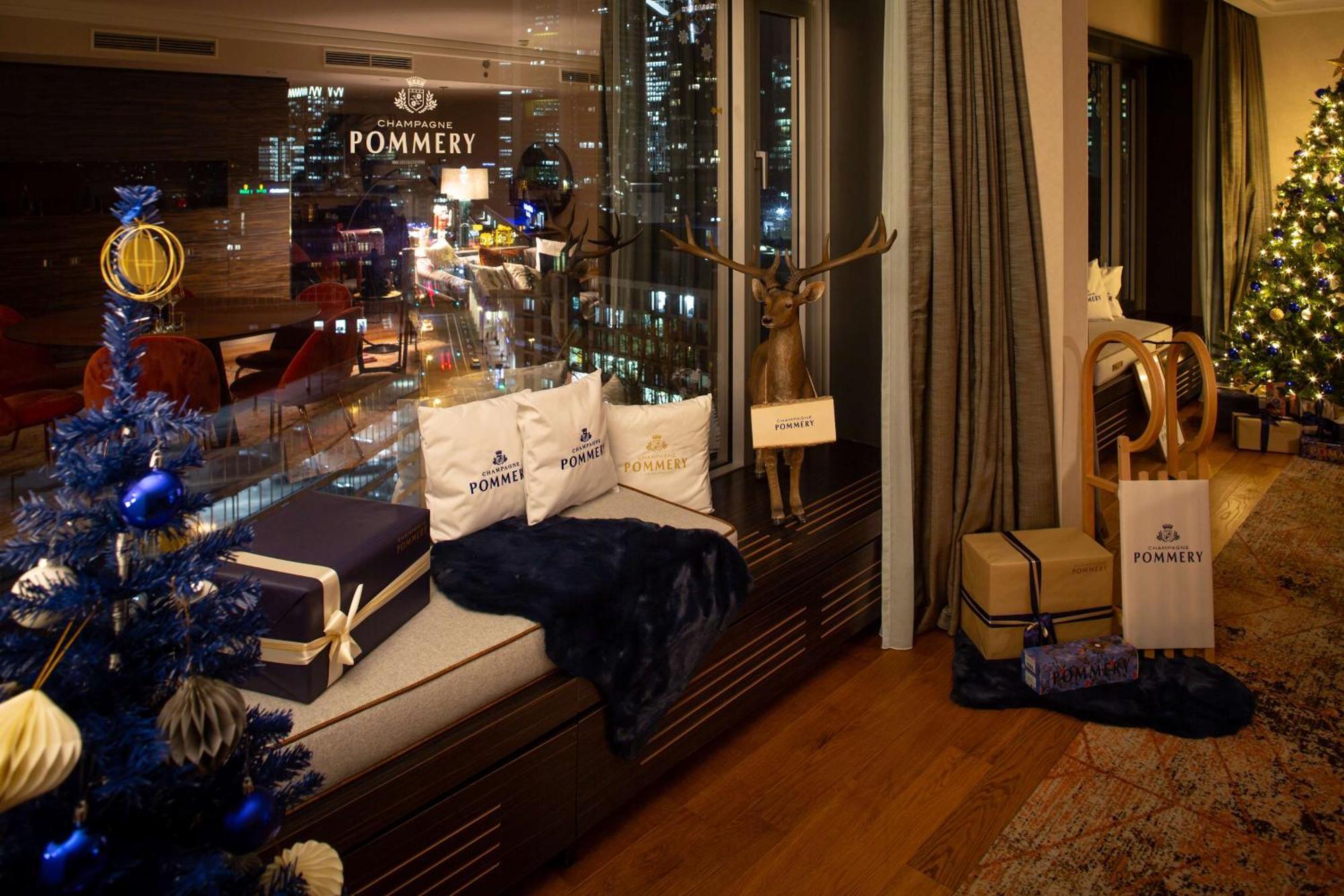 ฮิลตัน แฟรงเฟิร์ต ซิตี้เซ็นเตอร์ Hotel Frankfurt am Main ภายนอก รูปภาพ Pommery Champagne Bar, Hong Kong